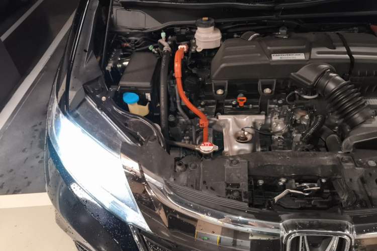 Used Honda Odyssey 2019 2.0L Rui·Smart Edition Engine Bay Right