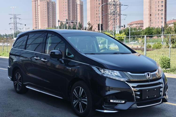 Used Honda Odyssey 2019 2.0L Rui·Zhi Zhen Edition Exterior 1
