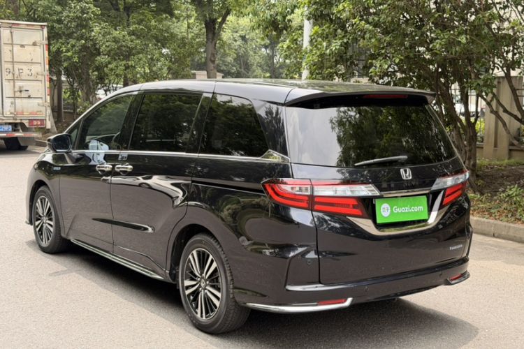 Used Honda Odyssey 2019 2.0L Rui·Zhi Zhen Edition Exterior 12
