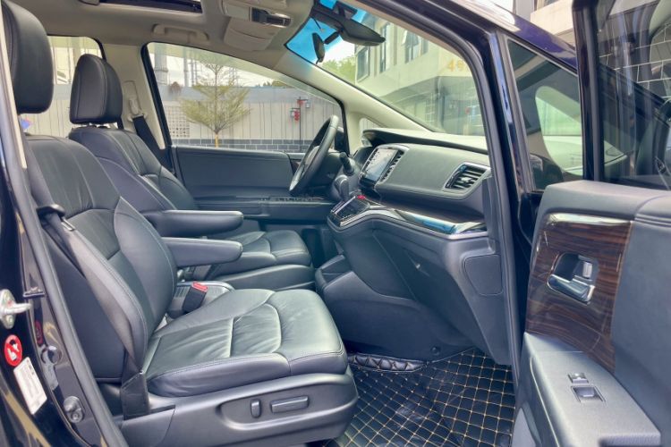 Used Honda Odyssey 2019 2.0L Rui-Zunxiang Edition Exterior 14