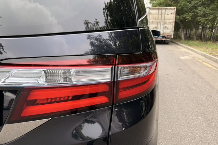 Used Honda Odyssey 2019 2.0L Rui·Zhi Zhen Edition Exterior 2