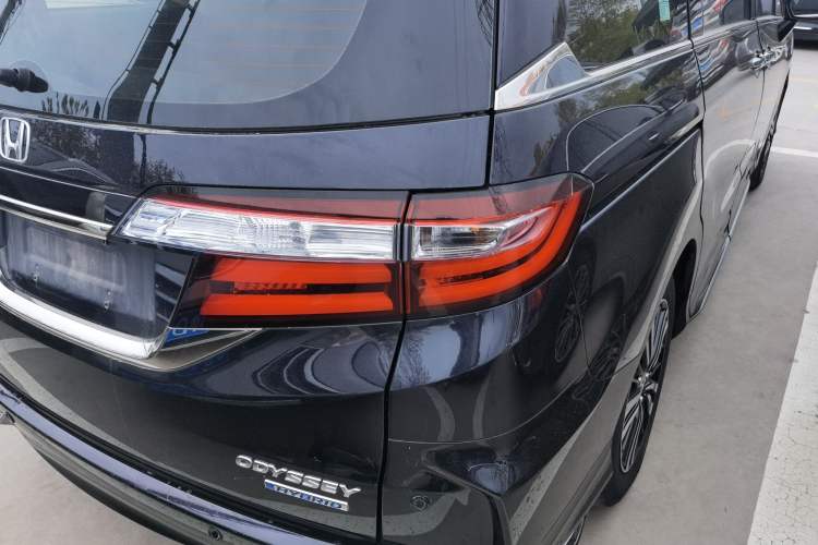 Used Honda Odyssey 2019 2.0L Rui·Smart Edition Exterior 3