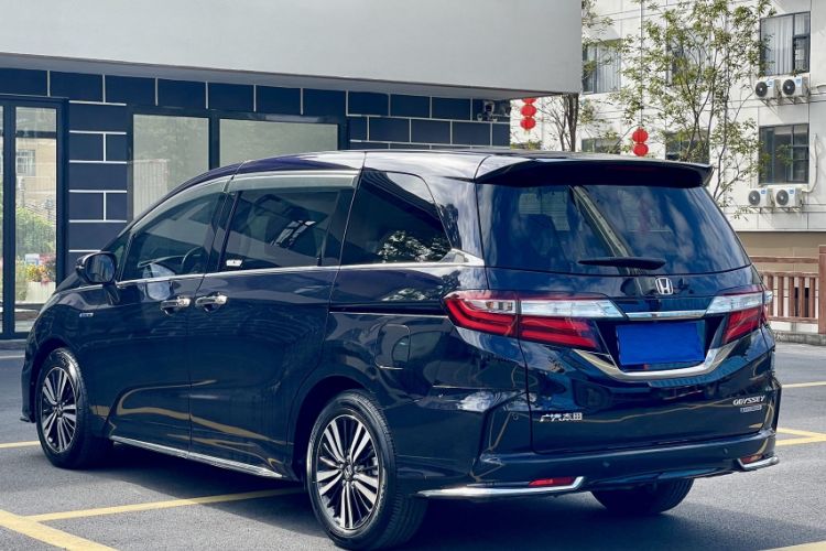 Used Honda Odyssey 2019 2.0L Rui-Zunxiang Edition Exterior 3