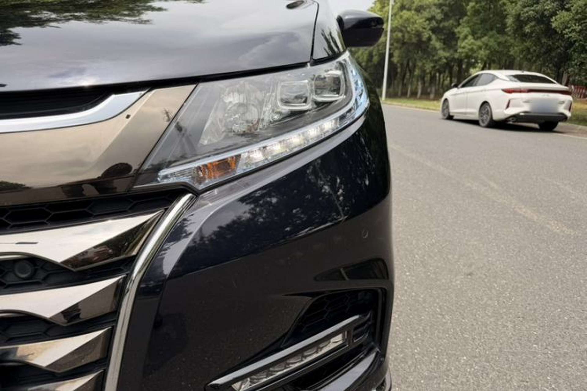 Used Honda Odyssey 2019 2.0L Rui·Zhi Zhen Edition Exterior 4