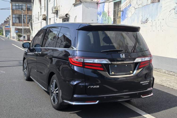 Used Honda Odyssey 2019 2.0L Rui·Zhi Zhen Edition Exterior 9