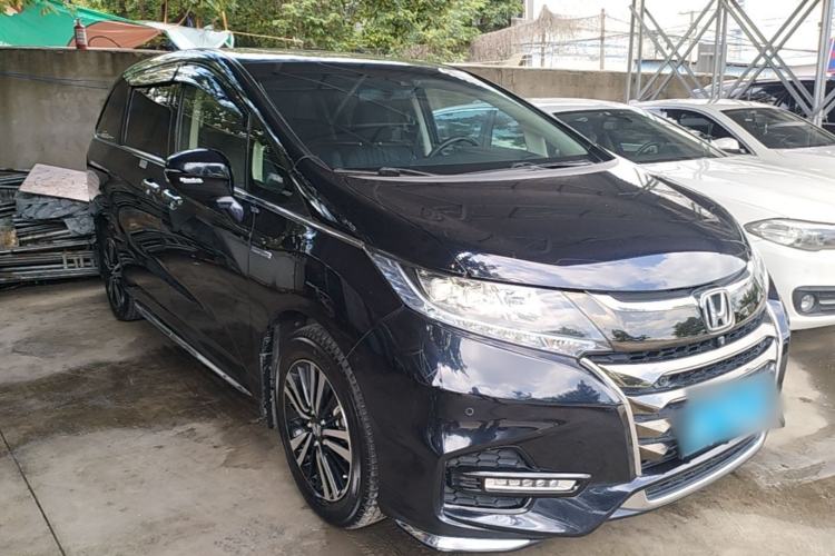 Used Honda Odyssey 2019 2.0L Rui·Zhi Zhen Edition Front Right 45 Deg