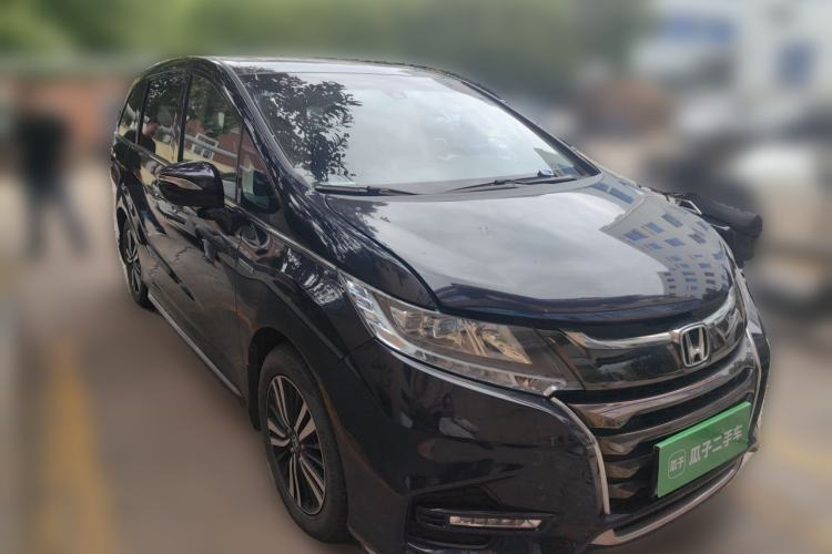 Used Honda Odyssey 2019 2.0L Rui-Zunxiang Edition Front Right 45 Deg