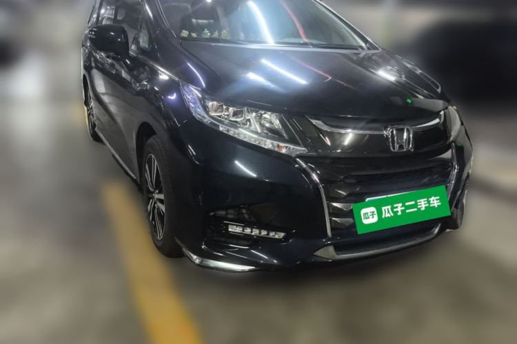 Used Honda Odyssey 2019 2.0L Rui-Zunxiang Edition Front Right 45 Deg