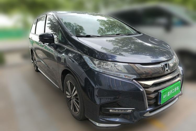 Used Honda Odyssey 2019 2.0L Rui-Zunxiang Edition Front Right 45 Deg