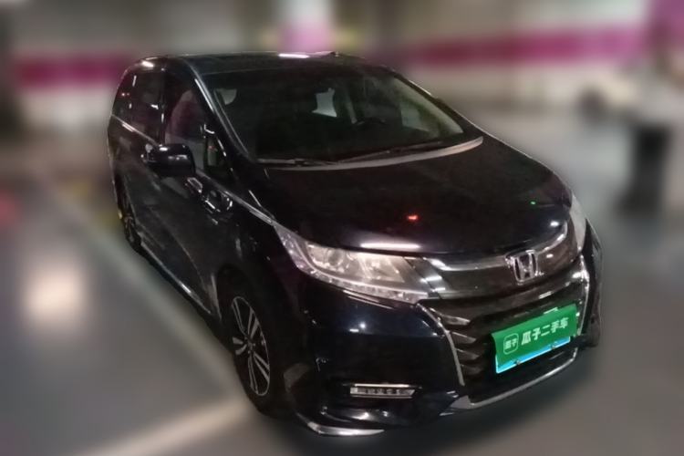 Used Honda Odyssey 2019 2.0L Rui·Smart Edition Front Right 45 Deg