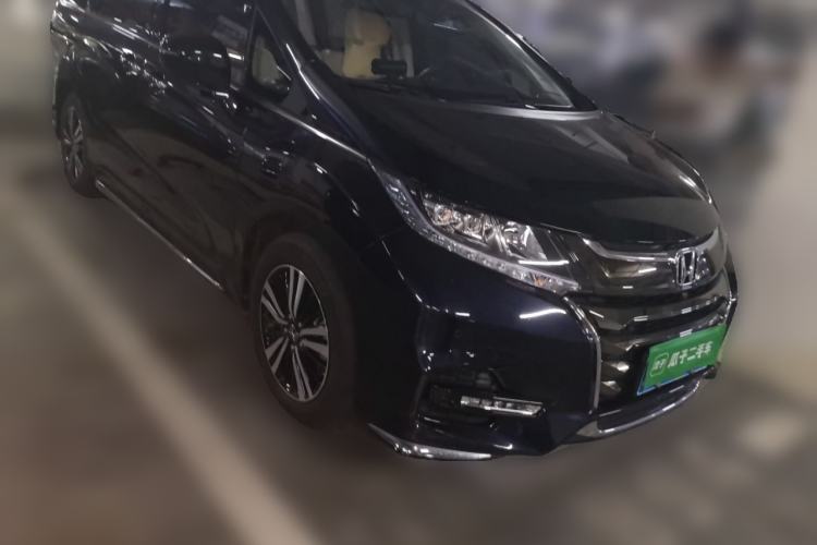 Used Honda Odyssey 2019 2.0L Rui·Zhi Zhen Edition Front Right 45 Deg