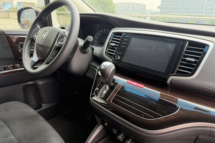 Used Honda Odyssey 2019 2.0L Rui-Changxiang Edition Gear Lever