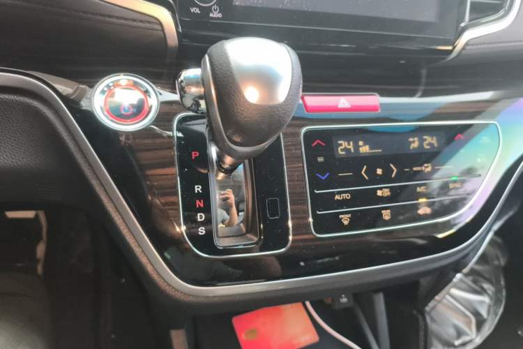 Used Honda Odyssey 2019 2.0L Rui-Zunxiang Edition Gear Lever