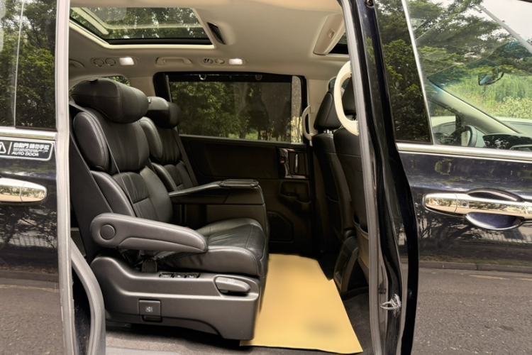 Used Honda Odyssey 2019 2.0L Rui·Zhi Zhen Edition Interior 1