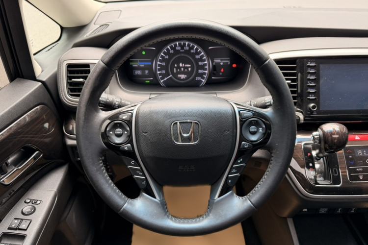 Used Honda Odyssey 2019 2.0L Rui·Zhi Zhen Edition Interior 10
