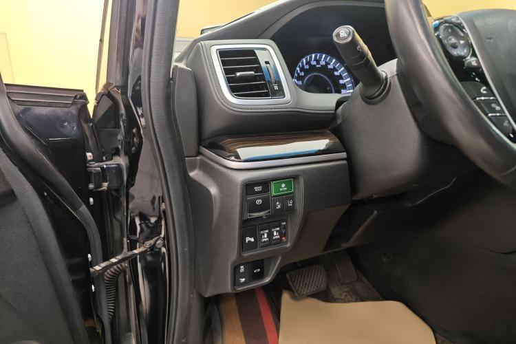 Used Honda Odyssey 2019 2.0L Rui-Zunxiang Edition Interior 2