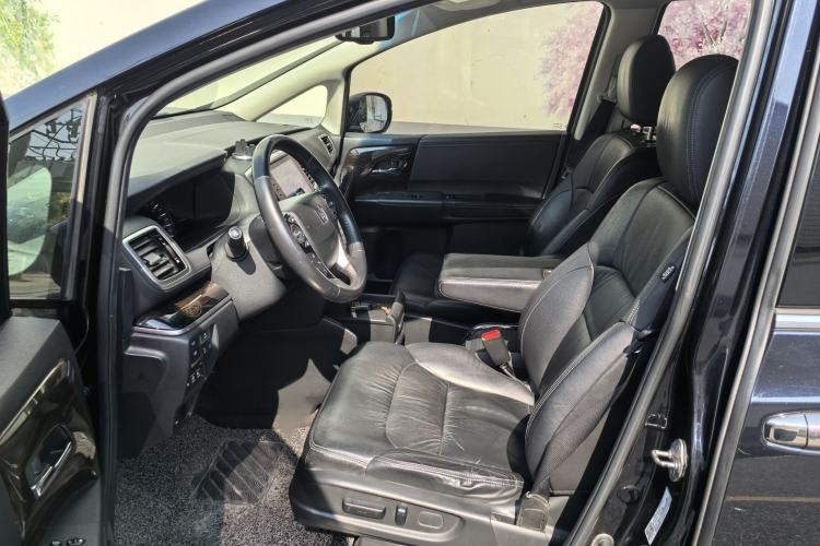 Used Honda Odyssey 2019 2.0L Rui·Zhi Zhen Edition Interior 2