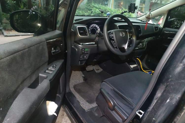 Used Honda Odyssey 2019 2.0L Rui-Changxiang Edition Interior 3