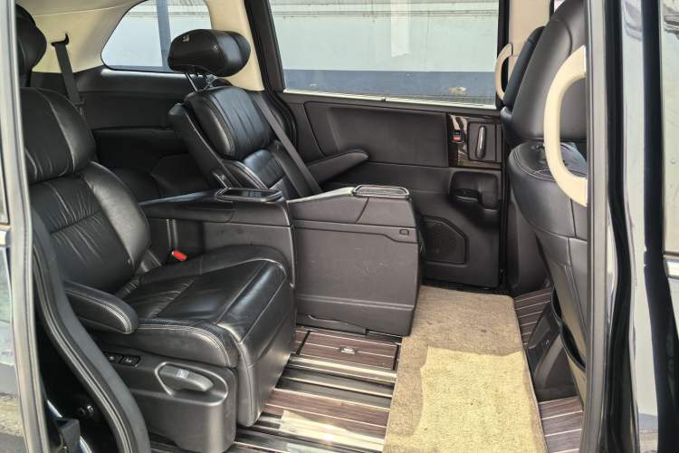 Used Honda Odyssey 2019 2.0L Rui·Zhi Zhen Edition Interior 6