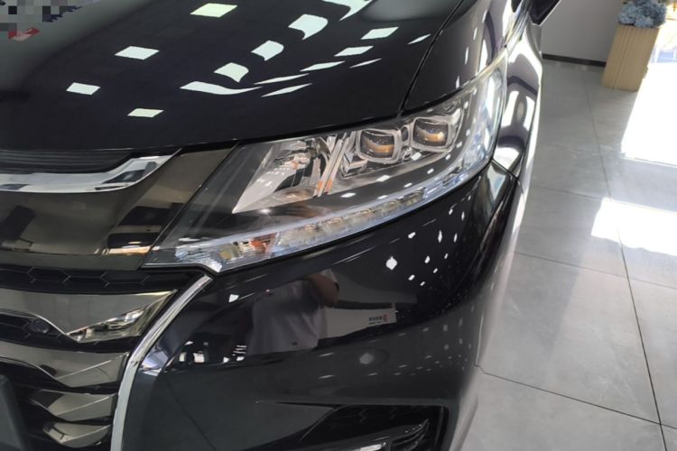 Used Honda Odyssey 2019 2.0L Rui·Zhi Zhen Edition Left Front Headlight