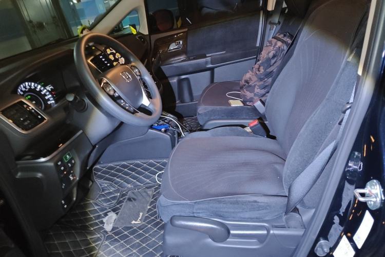 Used Honda Odyssey 2019 2.0L Rui-Changxiang Edition Left Front Seat
