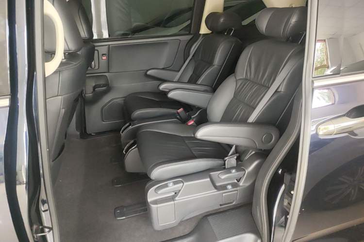 Used Honda Odyssey 2019 2.0L Rui·Smart Edition Left Rear Seat
