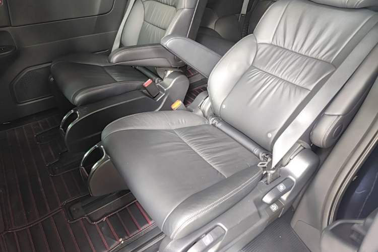 Used Honda Odyssey 2019 2.0L Rui·Smart Edition Left Rear Seat