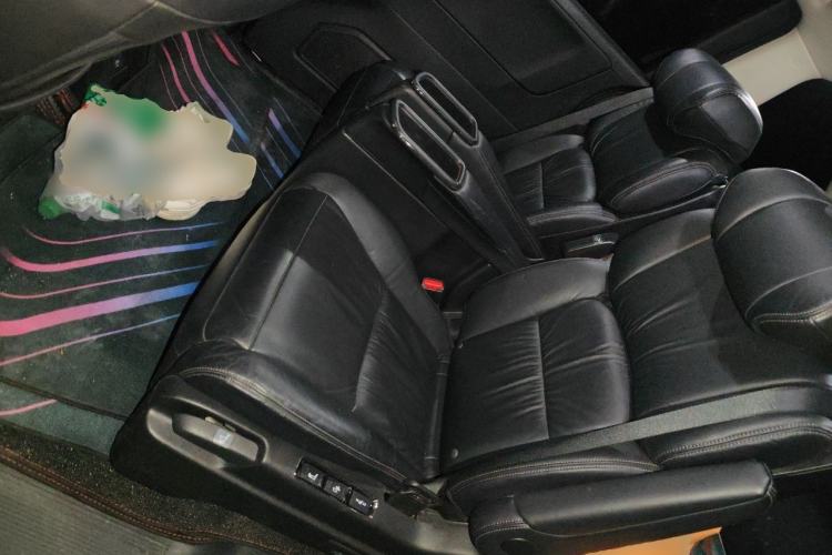 Used Honda Odyssey 2019 2.0L Rui·Zhi Zhen Edition Left Rear Seat