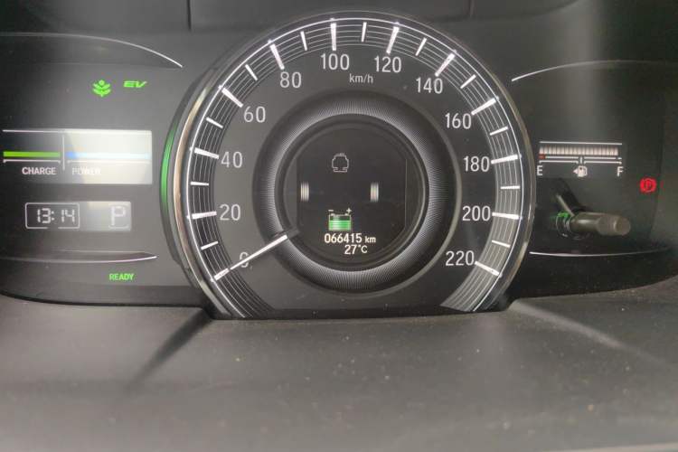 Used Honda Odyssey 2019 2.0L Rui-Zunxiang Edition Odometer Close Up