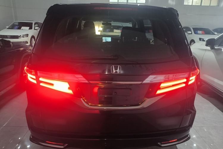 Used Honda Odyssey 2019 2.0L Rui·Comfort Edition Rear