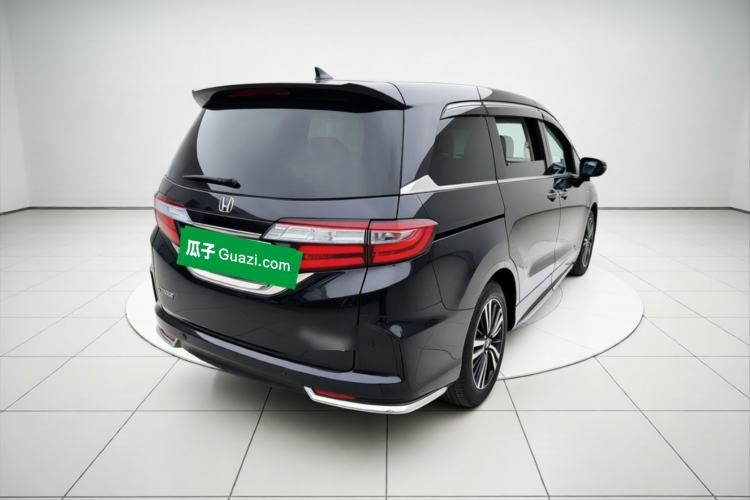 Used Honda Odyssey 2019 2.0L Rui·Zhi Zhen Edition Rear Right 45 Deg