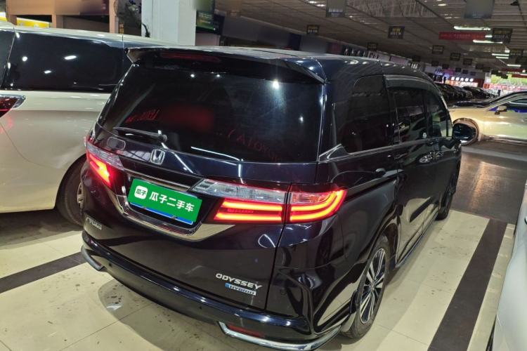 Used Honda Odyssey 2019 2.0L Rui-Zunxiang Edition Rear Right 45 Deg
