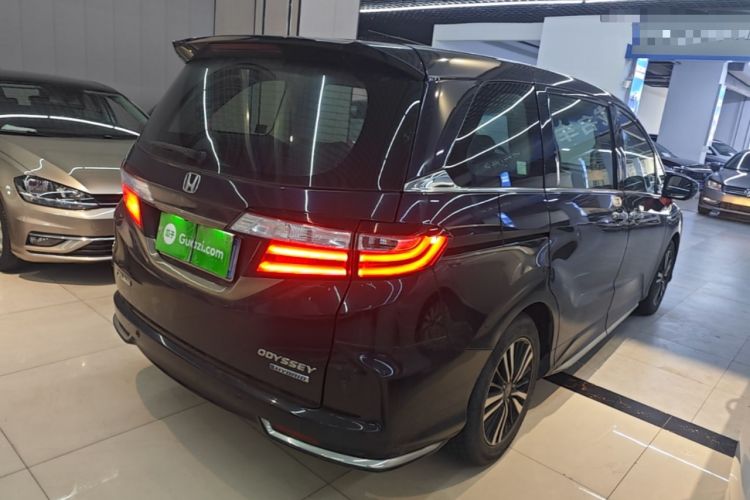 Used Honda Odyssey 2019 2.0L Rui·Smart Edition Rear Right 45 Deg
