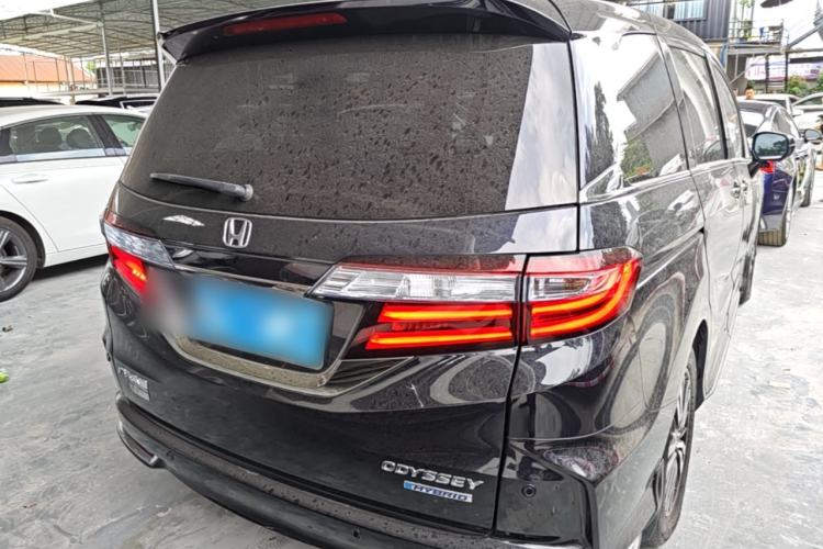 Used Honda Odyssey 2019 2.0L Rui·Zhi Zhen Edition Rear Right 45 Deg