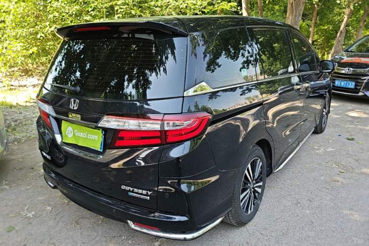 Used Honda Odyssey 2019 2.0L Rui·Smart Edition Rear Right 45 Deg