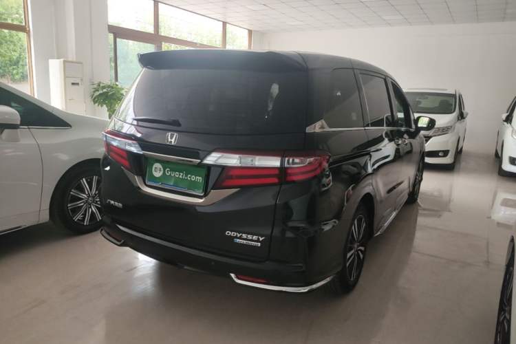 Used Honda Odyssey 2019 2.0L Rui·Smart Edition Rear Right 45 Deg