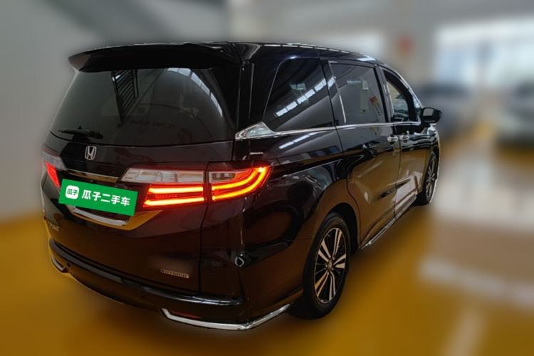 Used Honda Odyssey 2019 2.0L Rui-Zunxiang Edition Rear Right 45 Deg