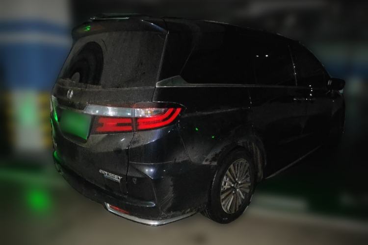 Used Honda Odyssey 2019 2.0L Rui·Zhi Zhen Edition Rear Right 45 Deg