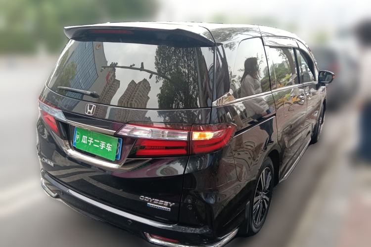 Used Honda Odyssey 2019 2.0L Rui·Zhi Zhen Edition Rear Right 45 Deg