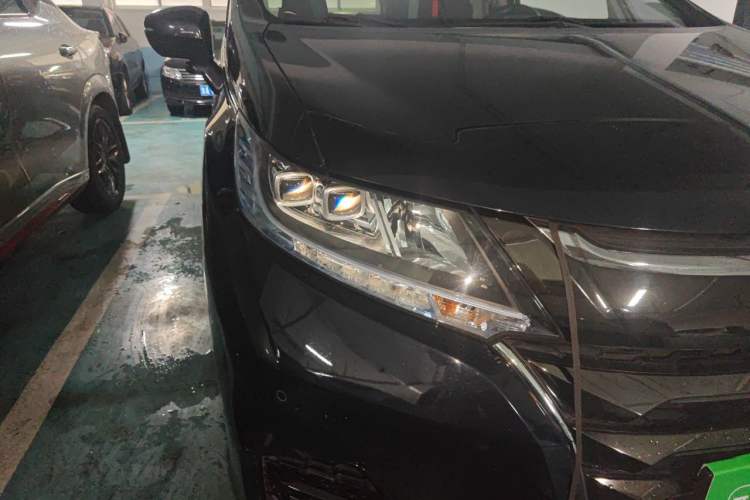 Used Honda Odyssey 2019 2.0L Rui-Zunxiang Edition Right Front Headlight