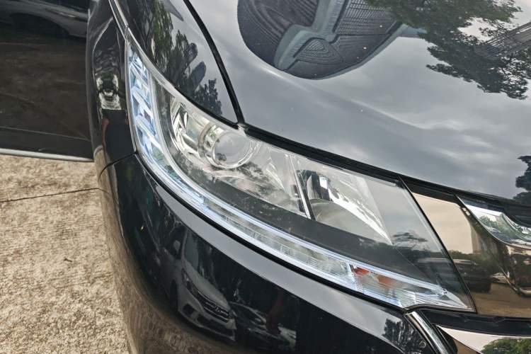Used Honda Odyssey 2019 2.0L Rui·Smart Edition Right Front Headlight