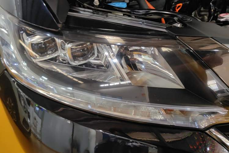 Used Honda Odyssey 2019 2.0L Rui-Zunxiang Edition Right Front Headlight