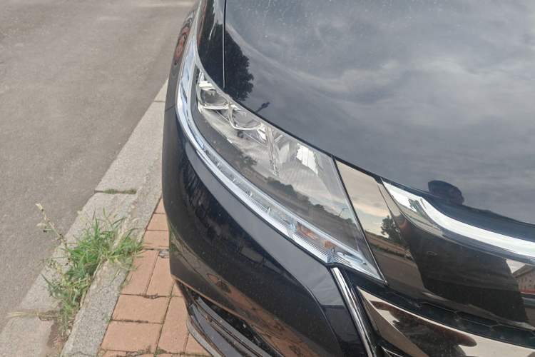 Used Honda Odyssey 2019 2.0L Rui·Zhi Zhen Edition Right Front Headlight