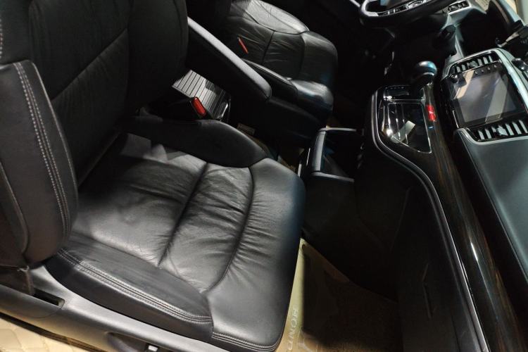 Used Honda Odyssey 2019 2.0L Rui-Zunxiang Edition Right Front Seat