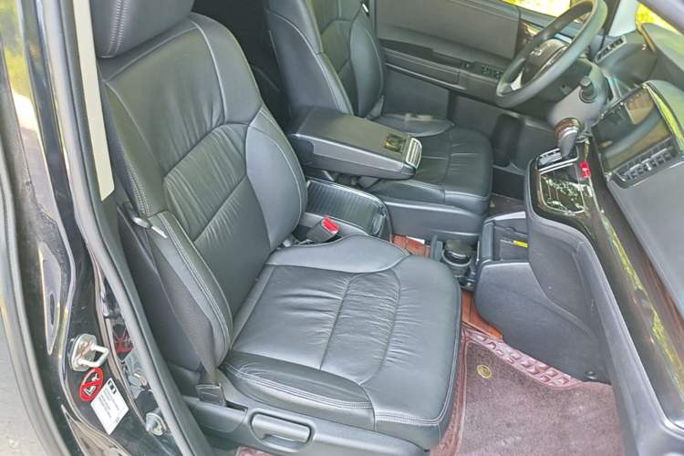 Used Honda Odyssey 2019 2.0L Rui·Smart Edition Right Front Seat