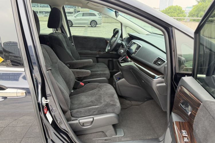 Used Honda Odyssey 2019 2.0L Rui-Changxiang Edition Right Front Seat