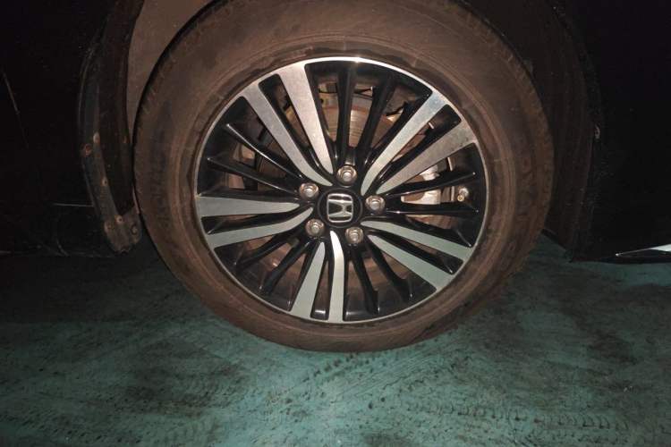 Used Honda Odyssey 2019 2.0L Rui-Zunxiang Edition Right Front Wheel Hub