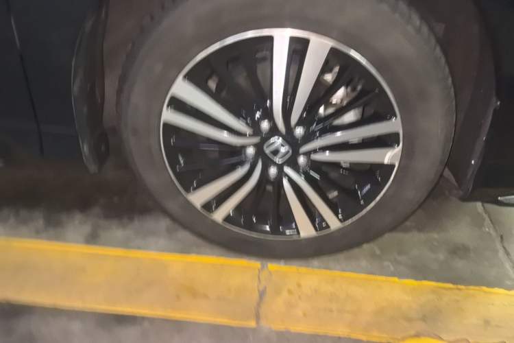 Used Honda Odyssey 2019 2.0L Rui-Zunxiang Edition Right Front Wheel Hub