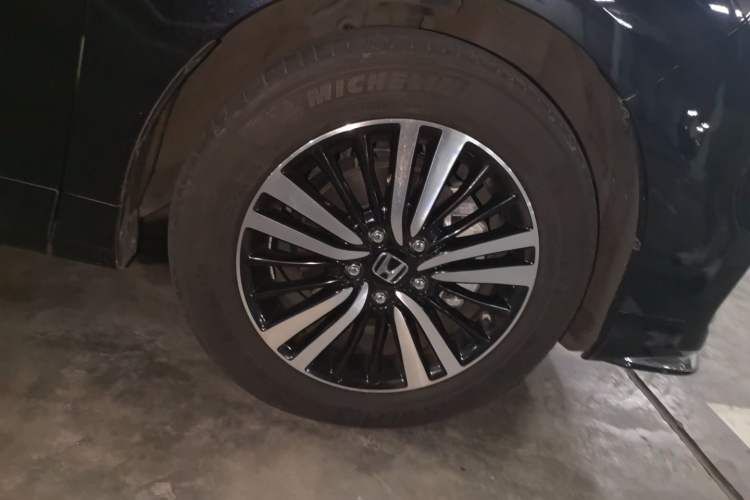 Used Honda Odyssey 2019 2.0L Rui·Zhi Zhen Edition Right Front Wheel Hub