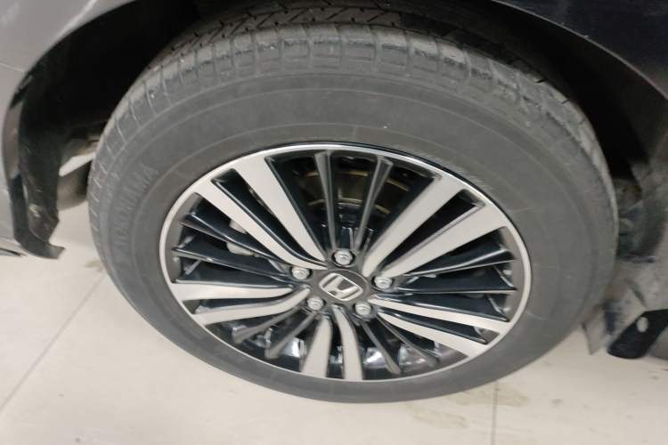 Used Honda Odyssey 2019 2.0L Rui-Zunxiang Edition Right Rear Wheel Hub